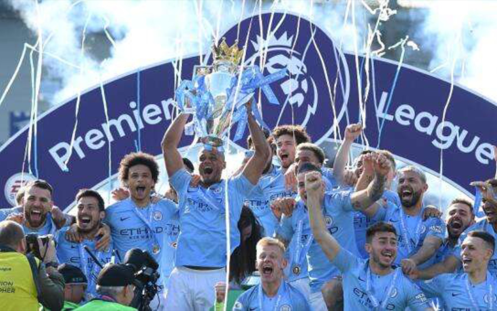 临着各自的 临着各自的